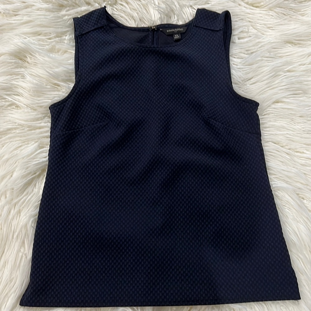 Banana Republic Sleveless Blouse Navy Blue Size XS